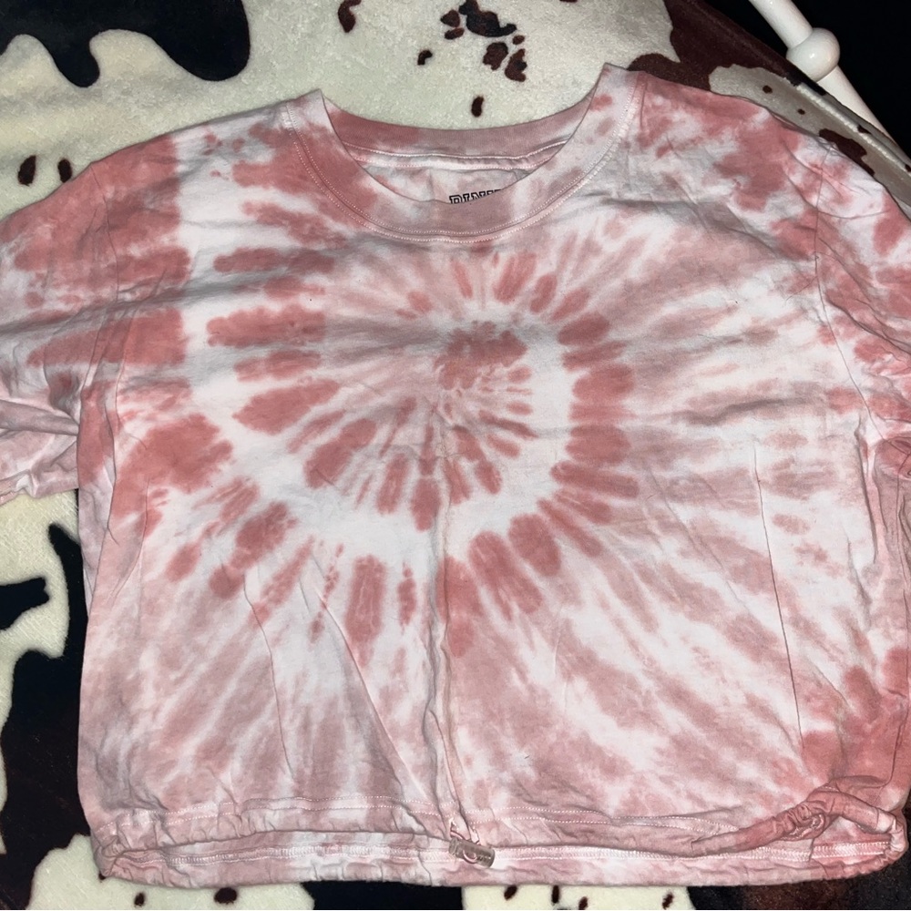 ✨PINK VICTORIAS SECRET Crop Short Sleeved Shirt size Medium✨